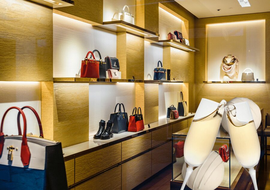 Vienna: Luxury Vintage Fashion Walking Tour - What you might find at Otentiks Vienna