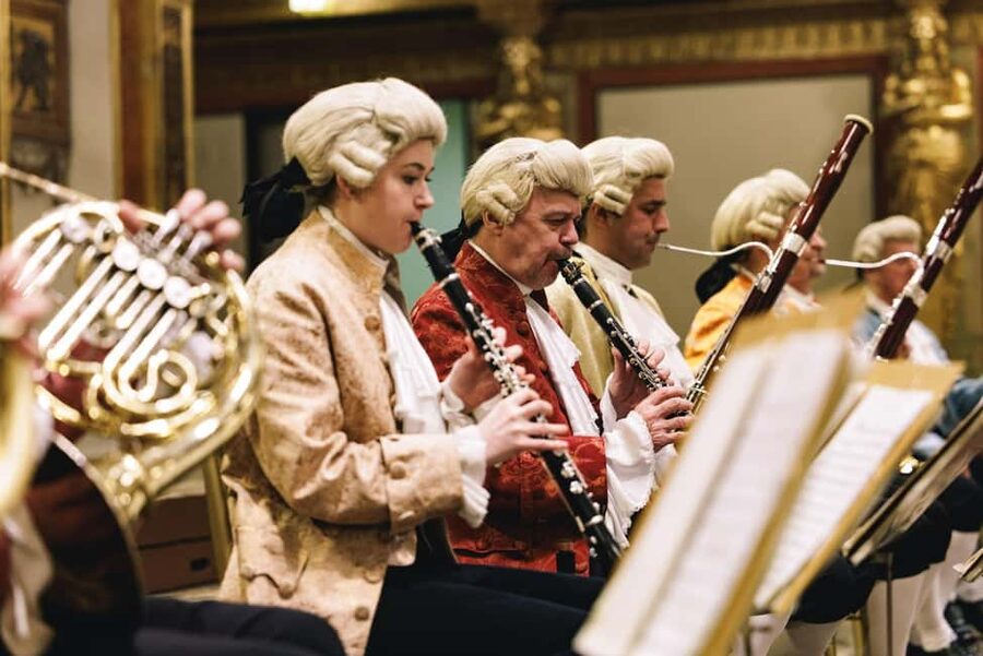Vienna: Mozart Concert at the Vienna State Opera - Mozart’s overtures, arias, and duets