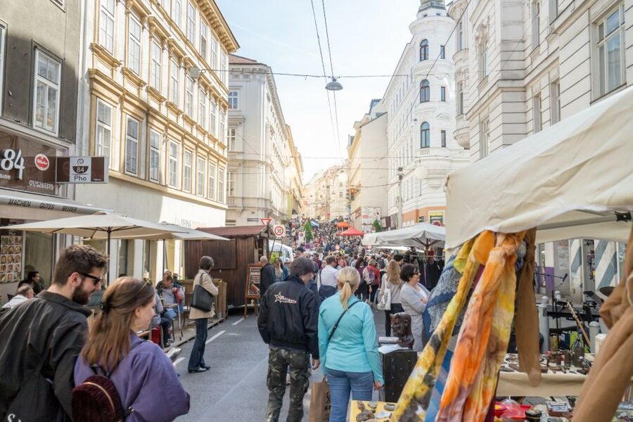 Vienna: Mozart Private Guided Tour - Choosing the two-hour or three-hour option