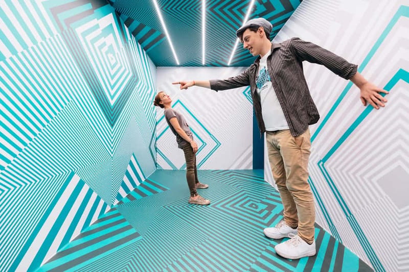 Vienna: Museum of Illusions Vienna Admission Ticket - Start with the perspective tricks