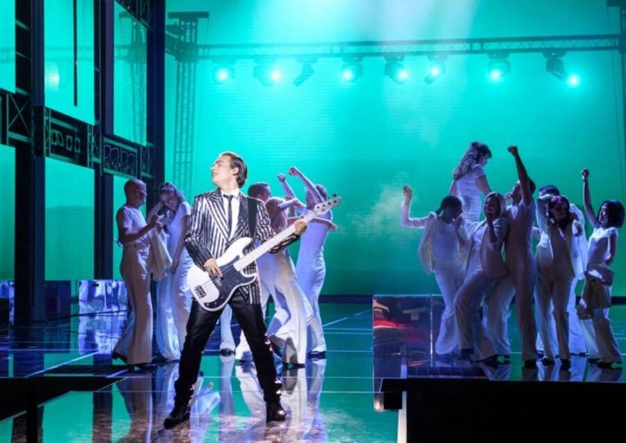 Vienna: Musical Tickets ROCK ME AMADEUS - THE FALCO MUSICAL - The music: familiar hits and four new songs