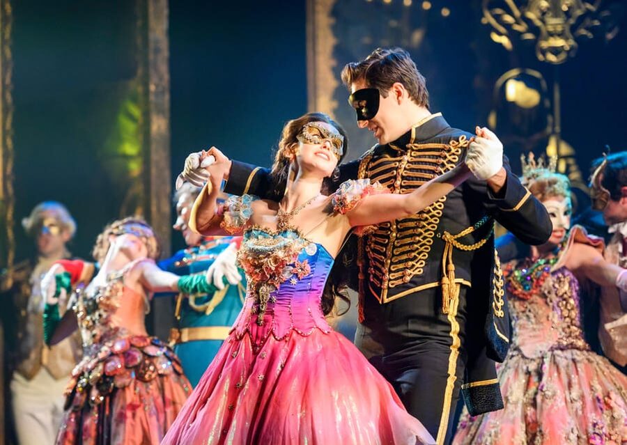 Vienna: Musical Tickets THE PHANTOM OF THE OPERA - Inside the Raimund Theater