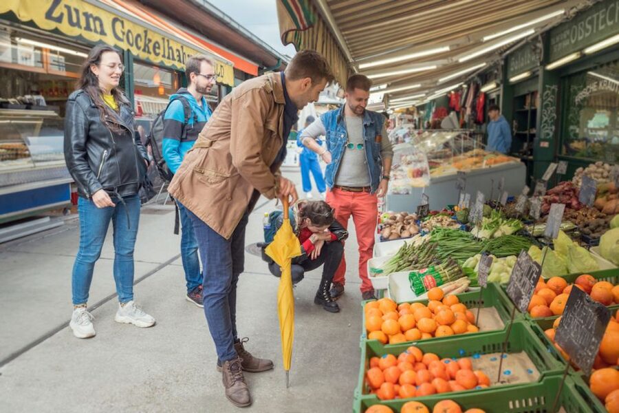 Vienna: Naschmarkt Guided Food Tour - Key points to know before you book