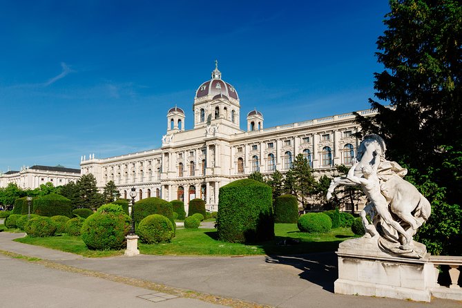 Vienna PASS Including Hop On Hop Off Bus Ticket - Vienna’s major art museums