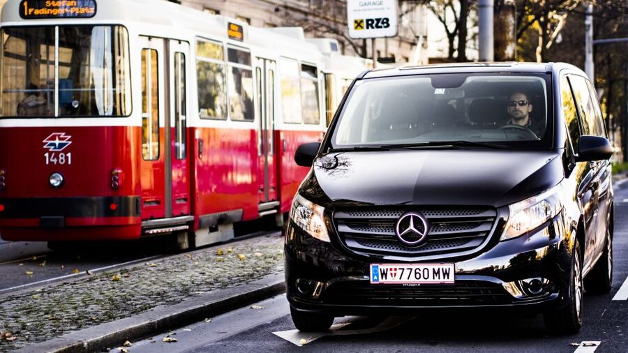 Vienna: Private 3-Hour City Highlights Van Tour - A smart first look at Vienna in three hours