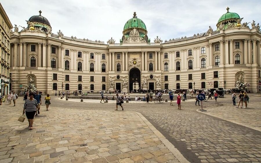 Vienna: Private Half-Day Sightseeing Tour - What the private format is really worth