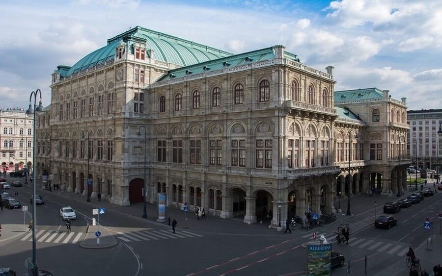 Vienna: Private Half-Day Sightseeing Tour - The Danube Tower and Vienna’s outer districts