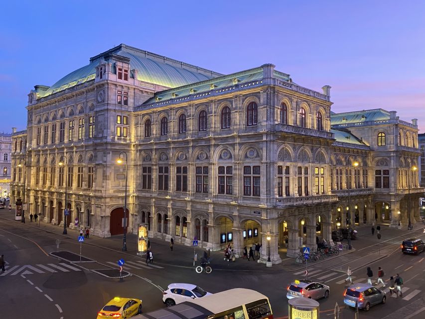 Vienna: Private Music Tour - From Beethoven’s Eroica at Palais Lobkowitz to Pasqualati House