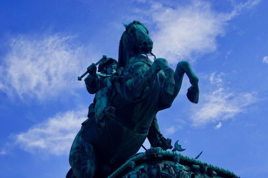 Vienna: Private Walking Tour - Jewish Square and the city’s more difficult stories
