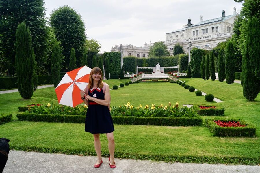 Vienna: Private Walking Tour - Coffee houses, Sacher torte, and the taste of Vienna