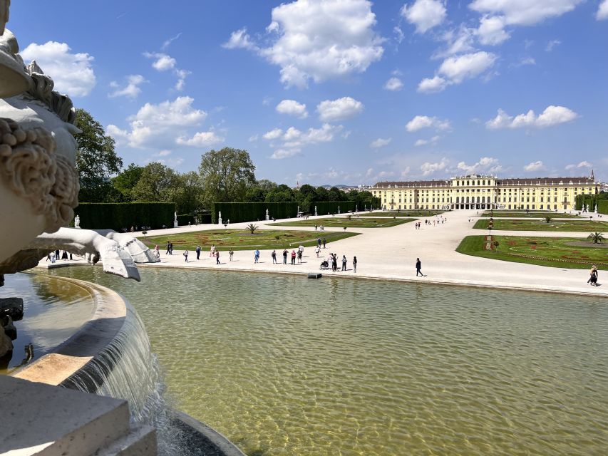 Vienna: Schönbrunn Palace & Garden Skip-the-Line Guided Tour - Who should book this Schönbrunn tour?