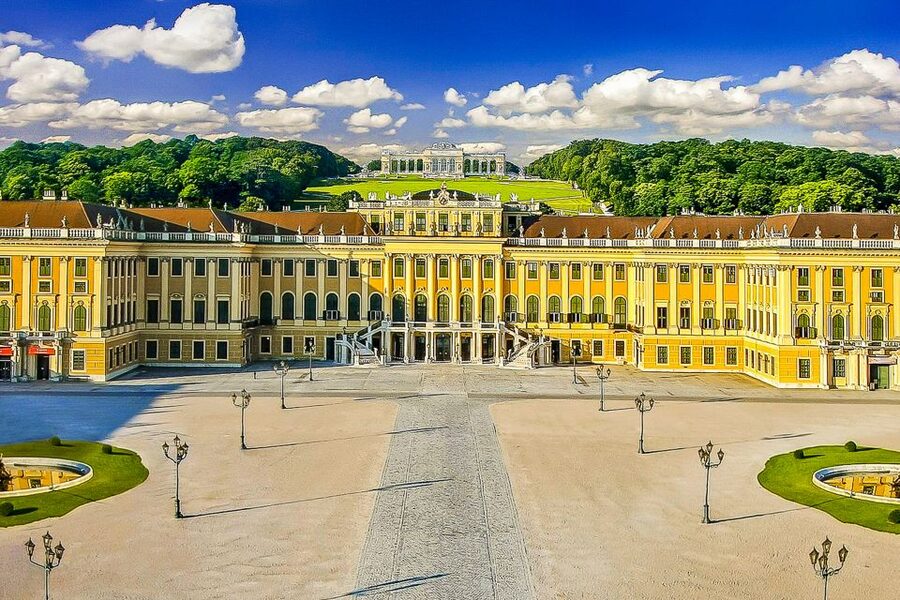 Vienna: Schönbrunn Palace & Gardens Skip-the-Line Tour - Should you book it?
