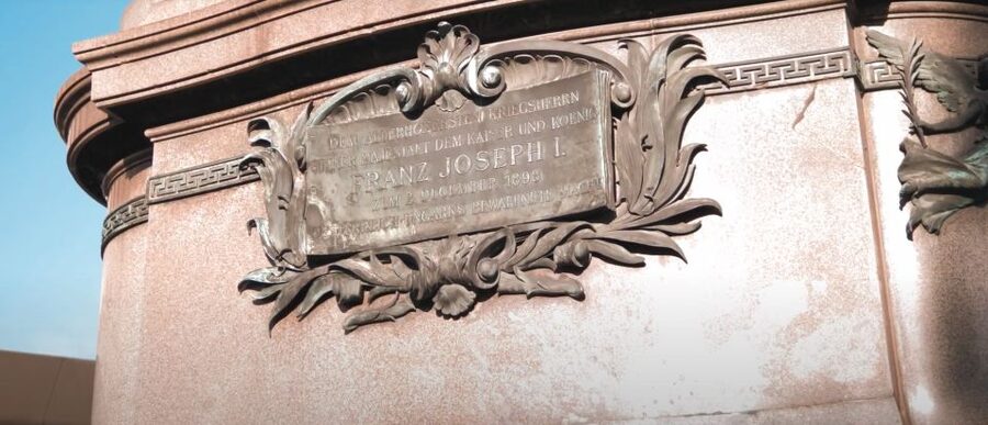 Vienna: Sex, Scandal & Taboo History Guided City Tour - How the two-hour walk is shaped