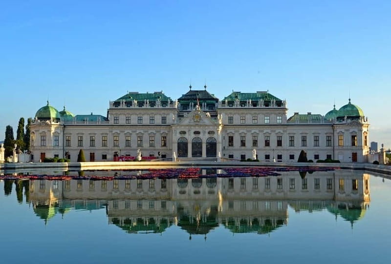 Vienna: Sightseeing Tour in an 8 seats electric classic car - Meeting points and planning details to check