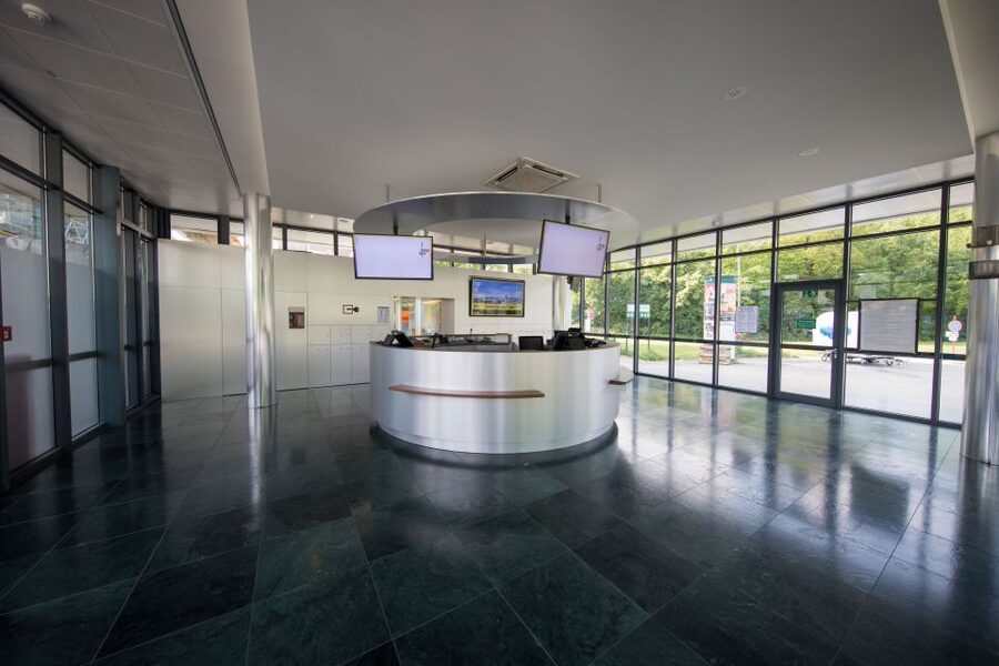 Vienna: Skip-the-Line Entrance Ticket to the Danube Tower - What the Danube Tower experience is really like