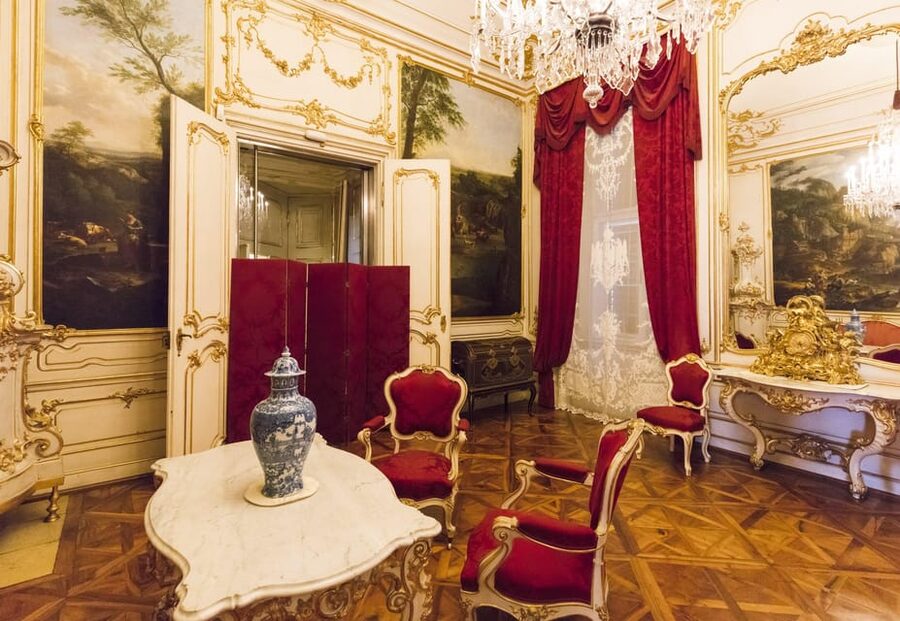 Vienna: Skip-the-Line Schönbrunn Palace and Gardens Tour - From palace rooms to Schönbrunn Gardens