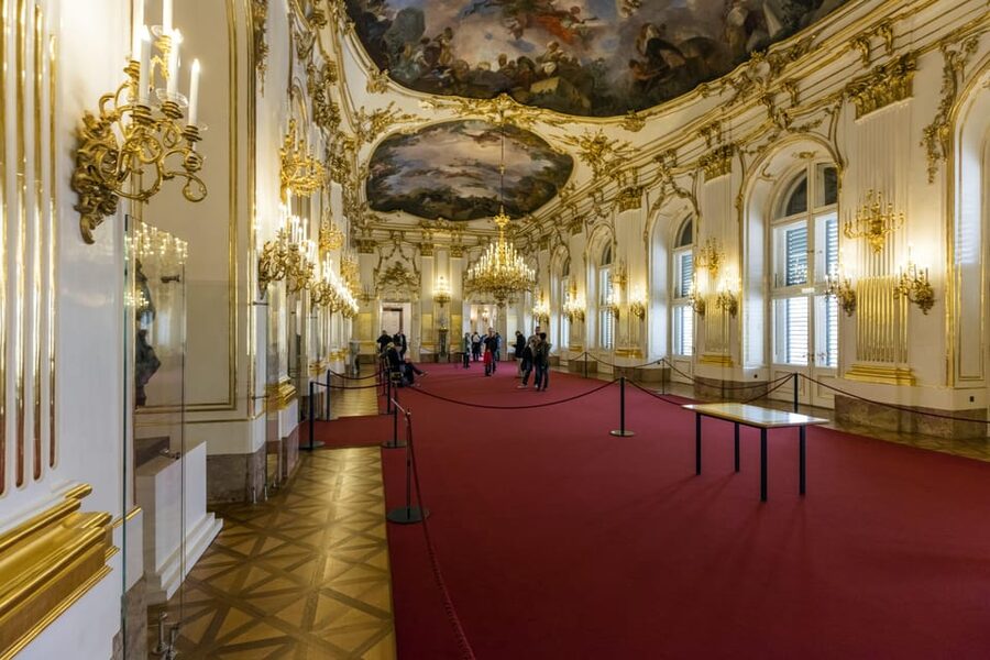 Vienna: Skip-the-Line Schönbrunn Palace and Gardens Tour - Simple planning tips for a smoother visit