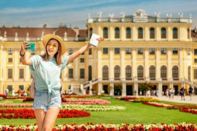 Skip-the-Line Schönbrunn Palace & Gardens Tour