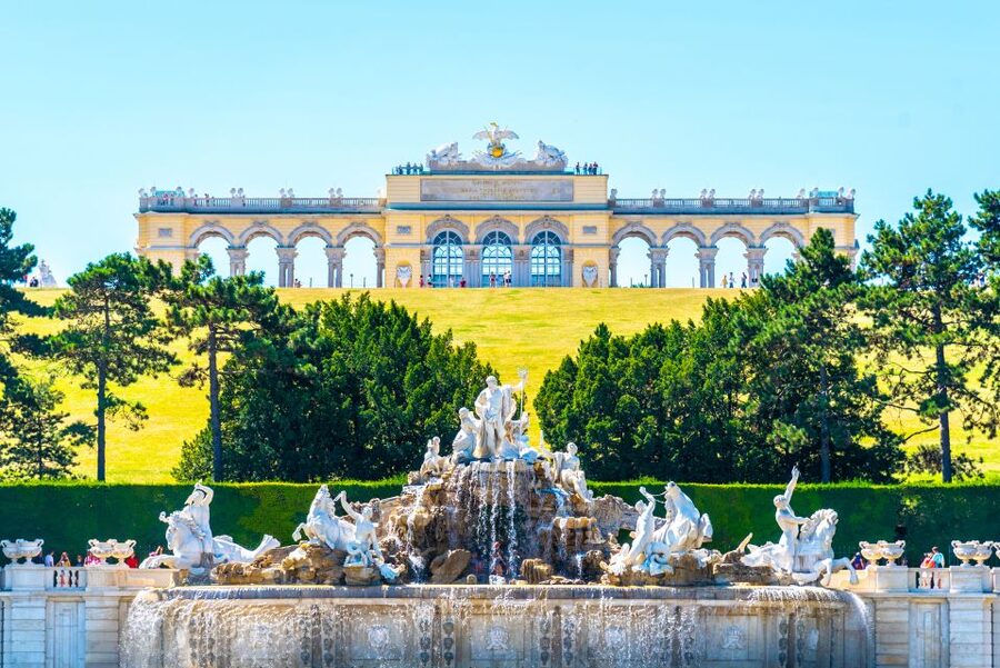 Vienna: Skip-the-Line Schonbrunn Palace Private Tour - Is $267 per person a fair price?