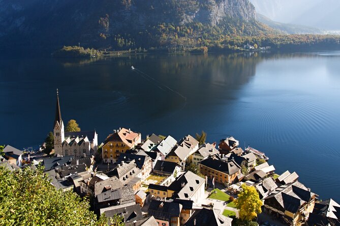Vienna: small group tour Hallstatt with skywalk, boat, mine - Lower Austria turns the transfer into sightseeing