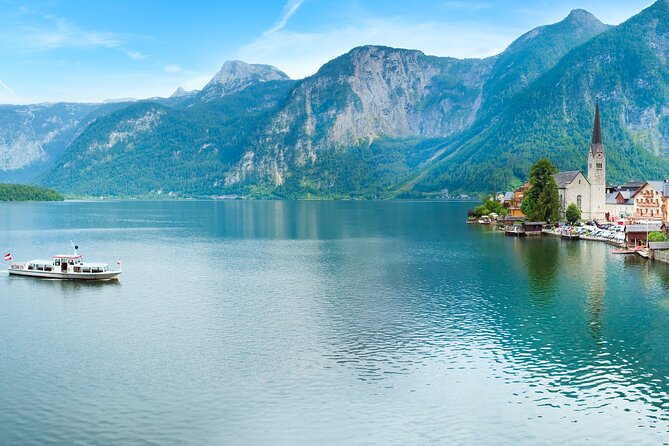 Vienna: small group tour Hallstatt with skywalk, boat, mine - Hallstatt’s five hours require a plan