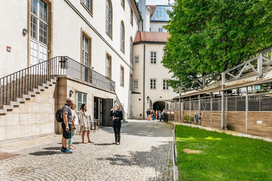 Vienna Spanish Riding School Guided Tour - Price, timing, and small practical details