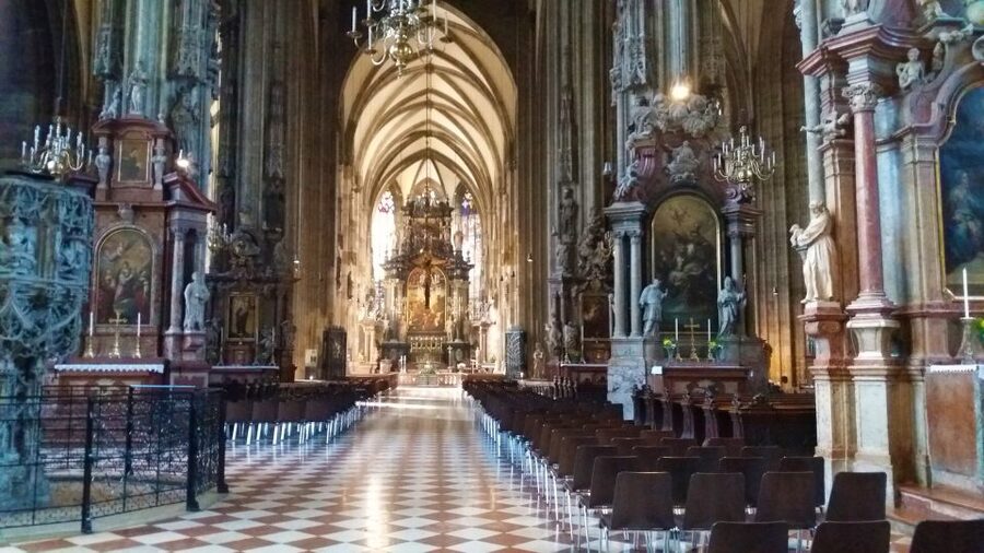 Vienna St. Stephen's Cathedral and city walk - Michaelerplatz and the imperial face of Vienna
