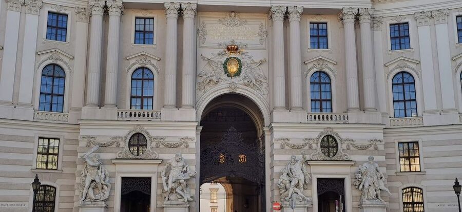 Vienna St. Stephen's Cathedral and city walk - Who will get the most from this Vienna walk