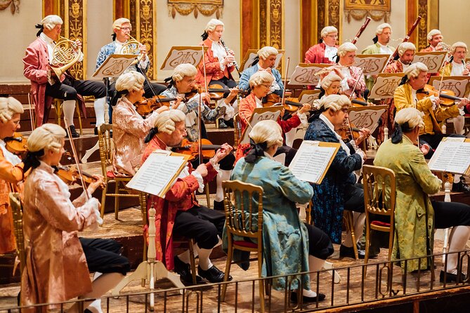 Vienna State Opera House Mozart Concert in Historical Costumes - The two-hour program, from overtures to encores