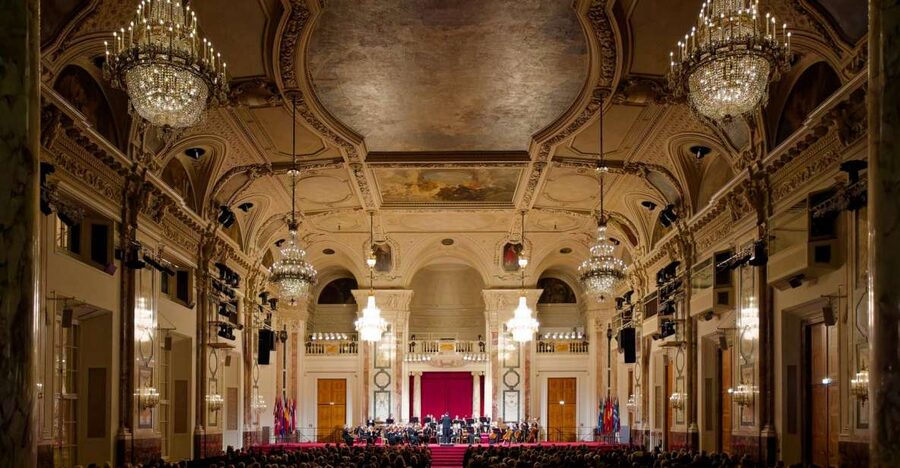 Vienna: Strauss and Mozart Concert at Hofburg Palace - A 90-minute program built around Mozart and Strauss