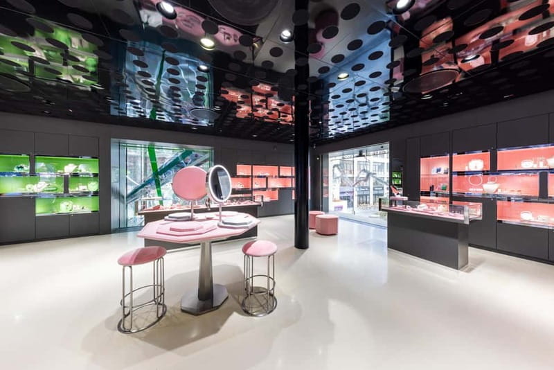 Vienna: Swarovski DIY Workshop Experience - Making Your Own Swarovski Luggage Tag