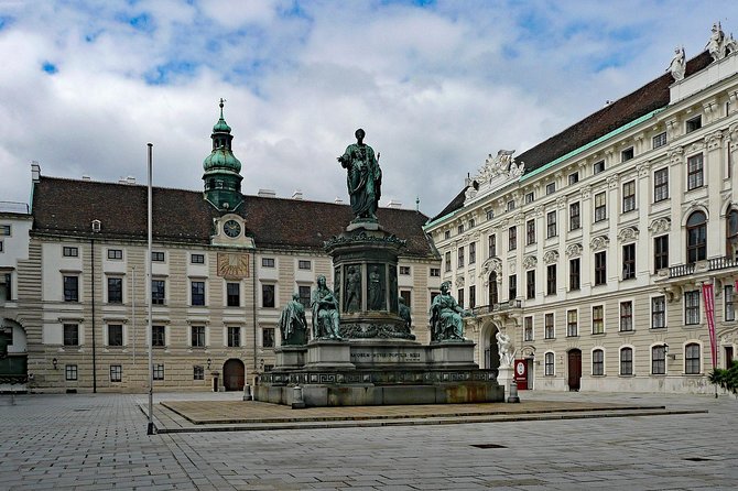 Vienna: The Great Plague Exploration Game - Café Frauenhuber and a useful pause