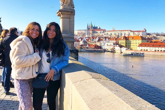 Vienna to Budapest and Prague 3 Days Privately Guided Tour - Day one: Vienna to Bratislava Castle and Budapest