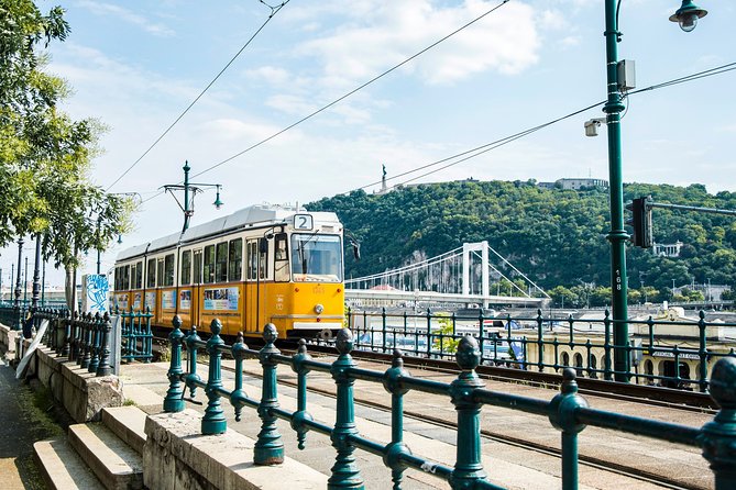 Vienna to Budapest - Private transfer with 2h of Sightseeing - When private transport beats public transport