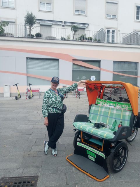 Vienna: Tour RAXI (electric rickshaw) 3 hours in Vienna - Who gets the best value from this tour