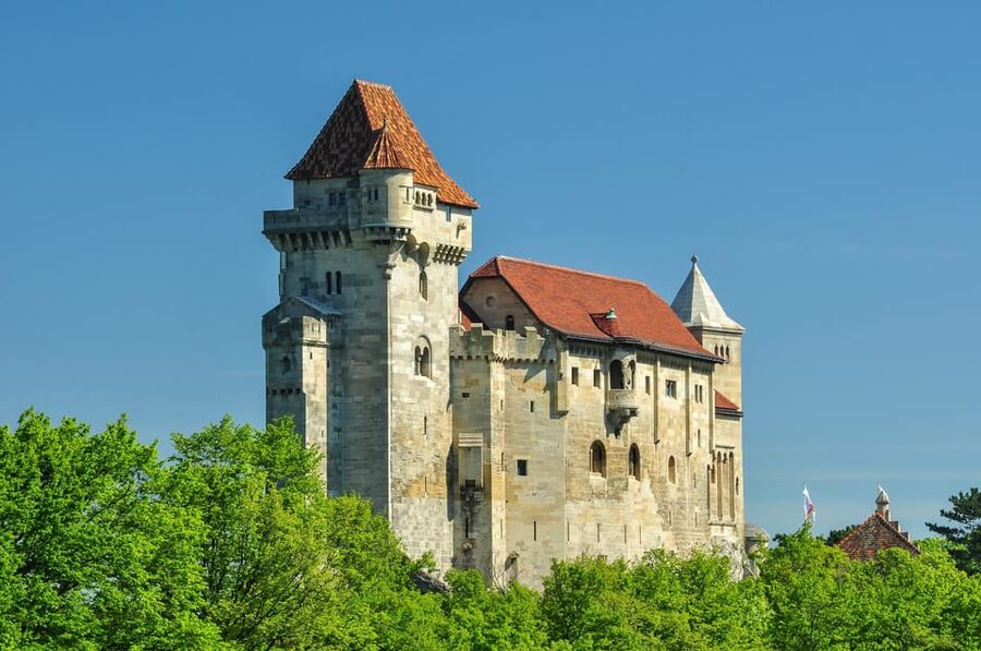 Vienna: Vienna Woods Tour with Underground Lake and Wine - Leaving Vienna by comfortable minivan