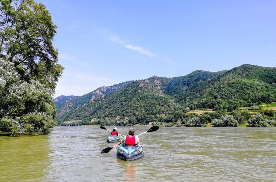 Vienna: Wachau Valley Private Kayak and Wine Tour - Key points at a glance