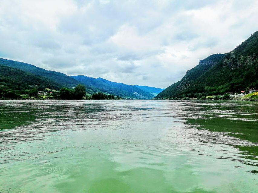 Vienna: Wachau Valley Private Kayak and Wine Tour - Dürnstein gives the day a strong finish