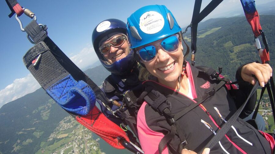 Villach/Ossiachersee: Paragliding "Action" Tandemflug - Should You Book the Gerlitzen Tandem Flight?
