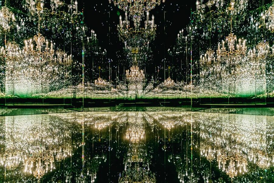 Wattens: Swarovski Crystal Worlds Entrance Ticket - Why families should allow extra time