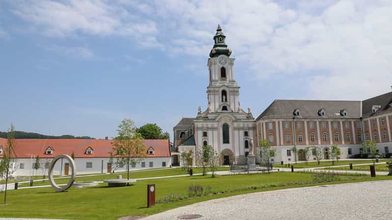 Wilhering Abbey: Discover 875 years of history! - Seven Rooms, Seven Ways to Read the Abbey