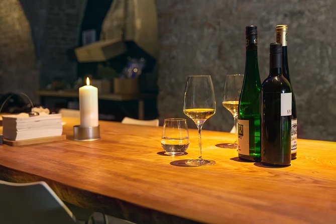 Wine Tasting Tour - Starting at Lugeck in the Historic Center