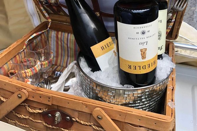 Wine & Vienna - the most popluar VIP Tour in Vienna - Who will enjoy Wine & Vienna most?